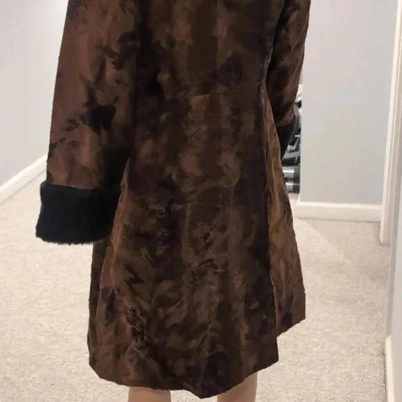 1960s imitation fur coat - Picture 9 of 12